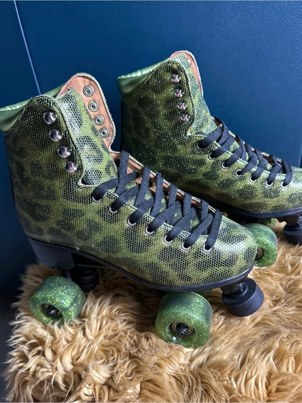 Green Leopard Print Roller Skates